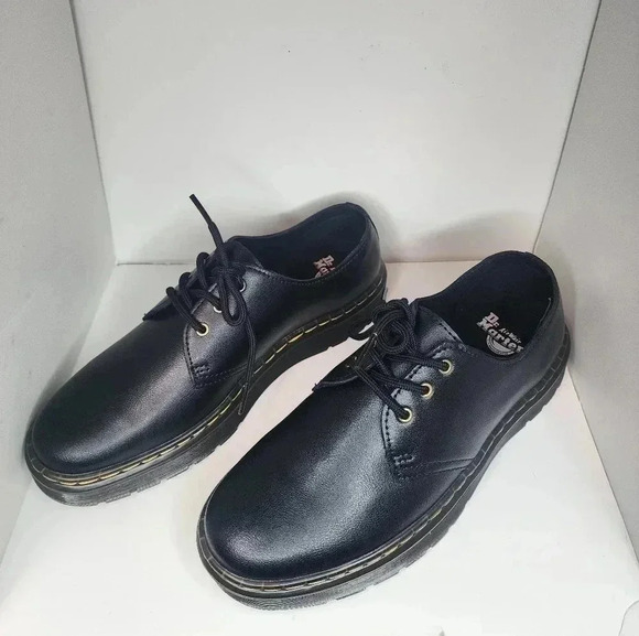Dr. Martens Shoes - Dr. Martens Zavala Lo Oxford shoes size 8 New